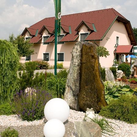 Restaurant Gaestehaus Seiger Sankt Lorenzen bei Knittelfeld Экстерьер фото