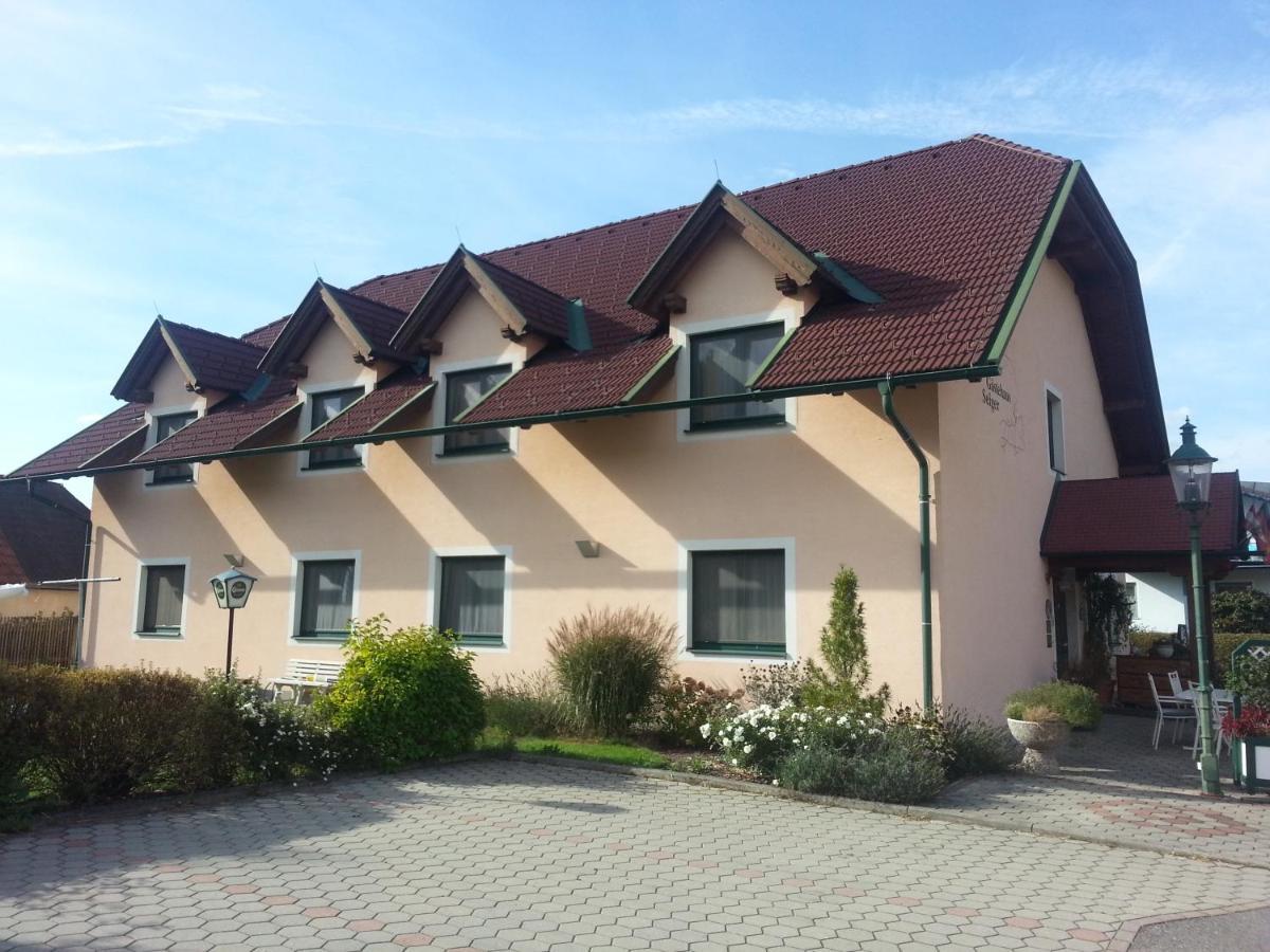 Restaurant Gaestehaus Seiger Sankt Lorenzen bei Knittelfeld Экстерьер фото